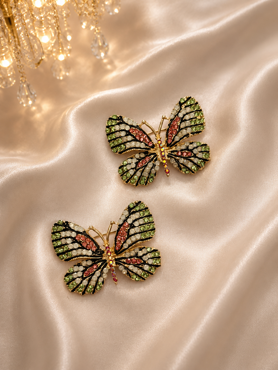 Majestic Butterfly Brooch (1pc)