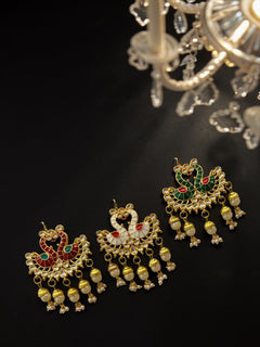 Hansika Pearl Clip