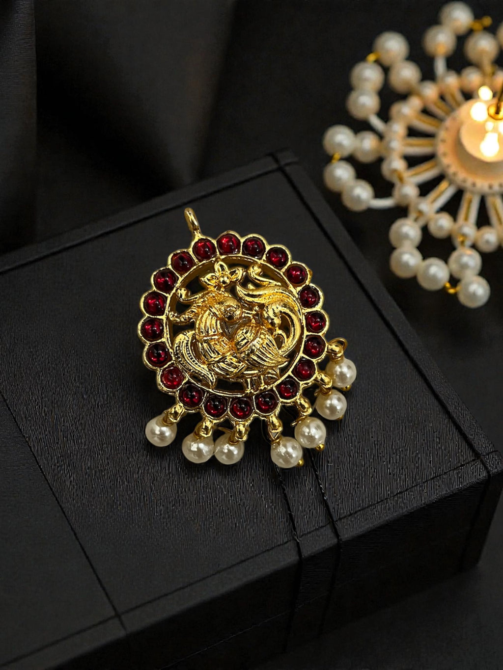 Peacock pin