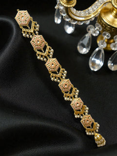 Gulnaar Pearl Braid