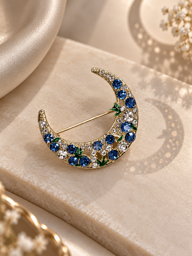 Floral moon Brooch (1 pc)