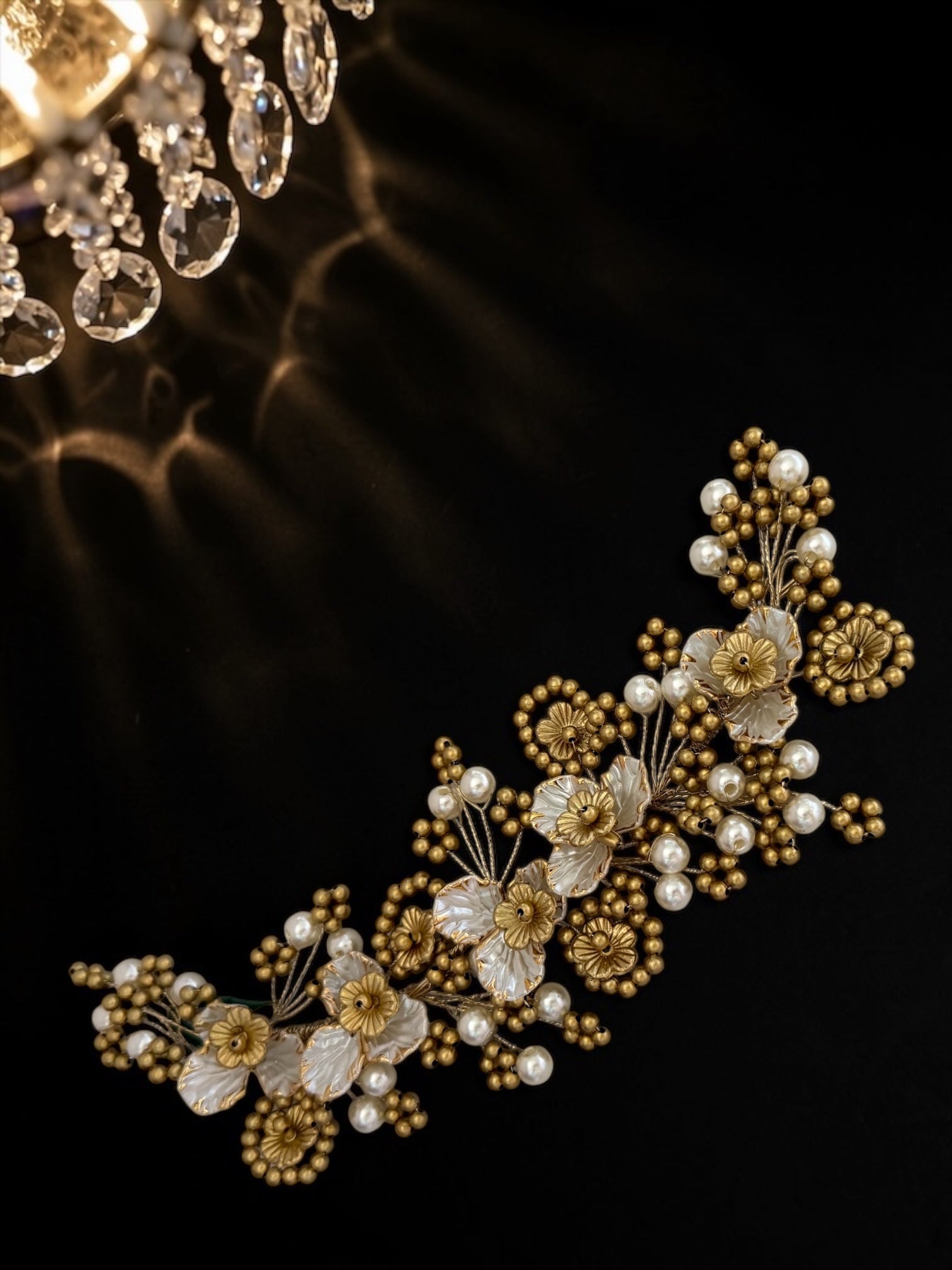 Shahi Blossoming Vine