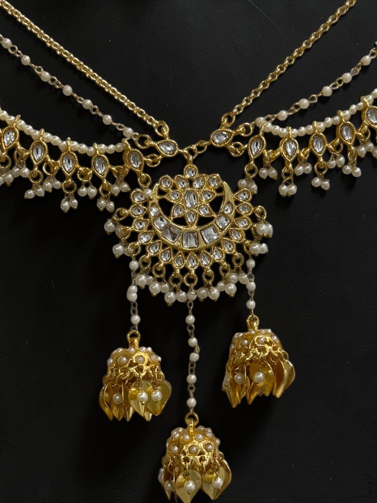 Kundan Jhumar Latkan