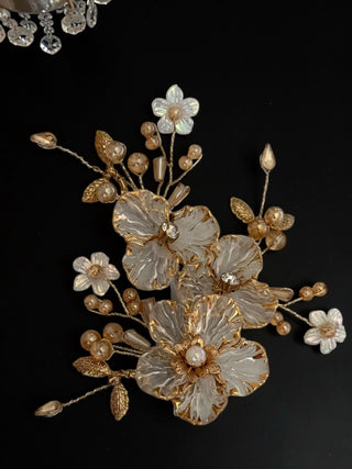 3D Floral Blossom Clip