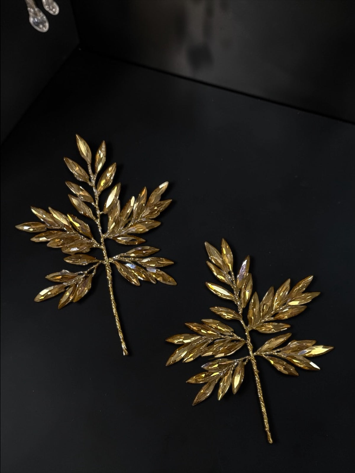 Blossom pins (set of 2)