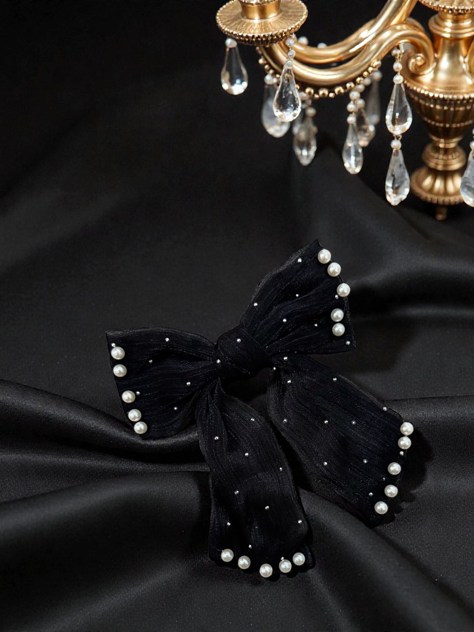 Midnight Pearl bow