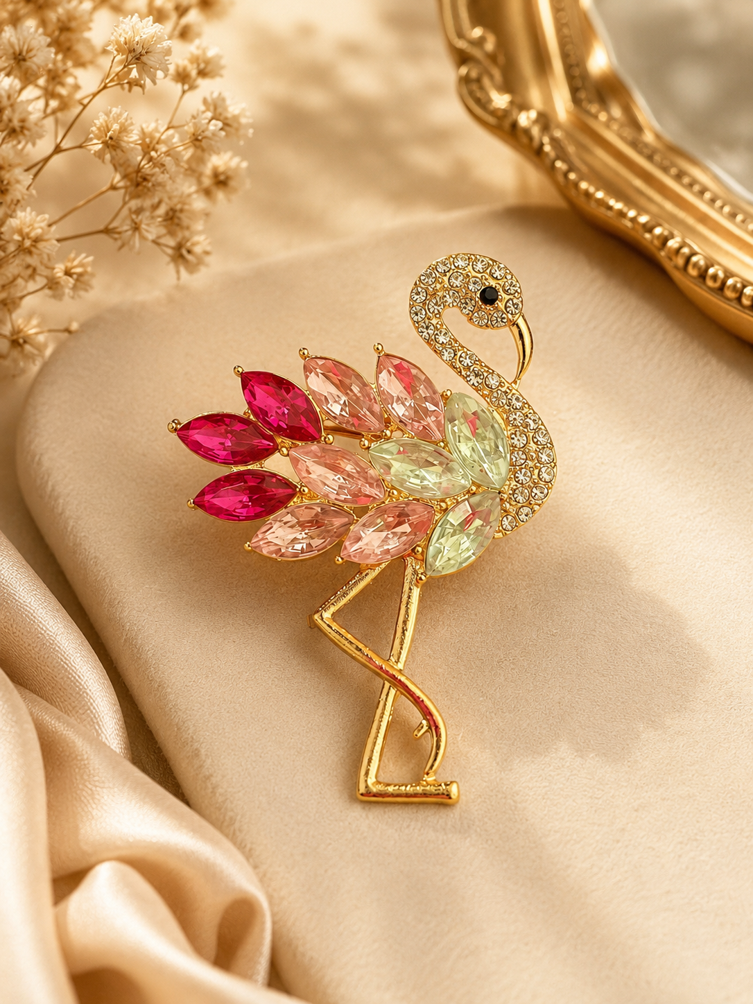 Swan brooch (1pc)