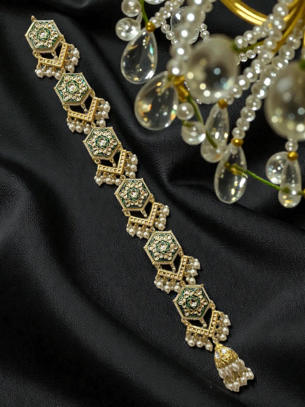 Gulnaar Pearl Braid