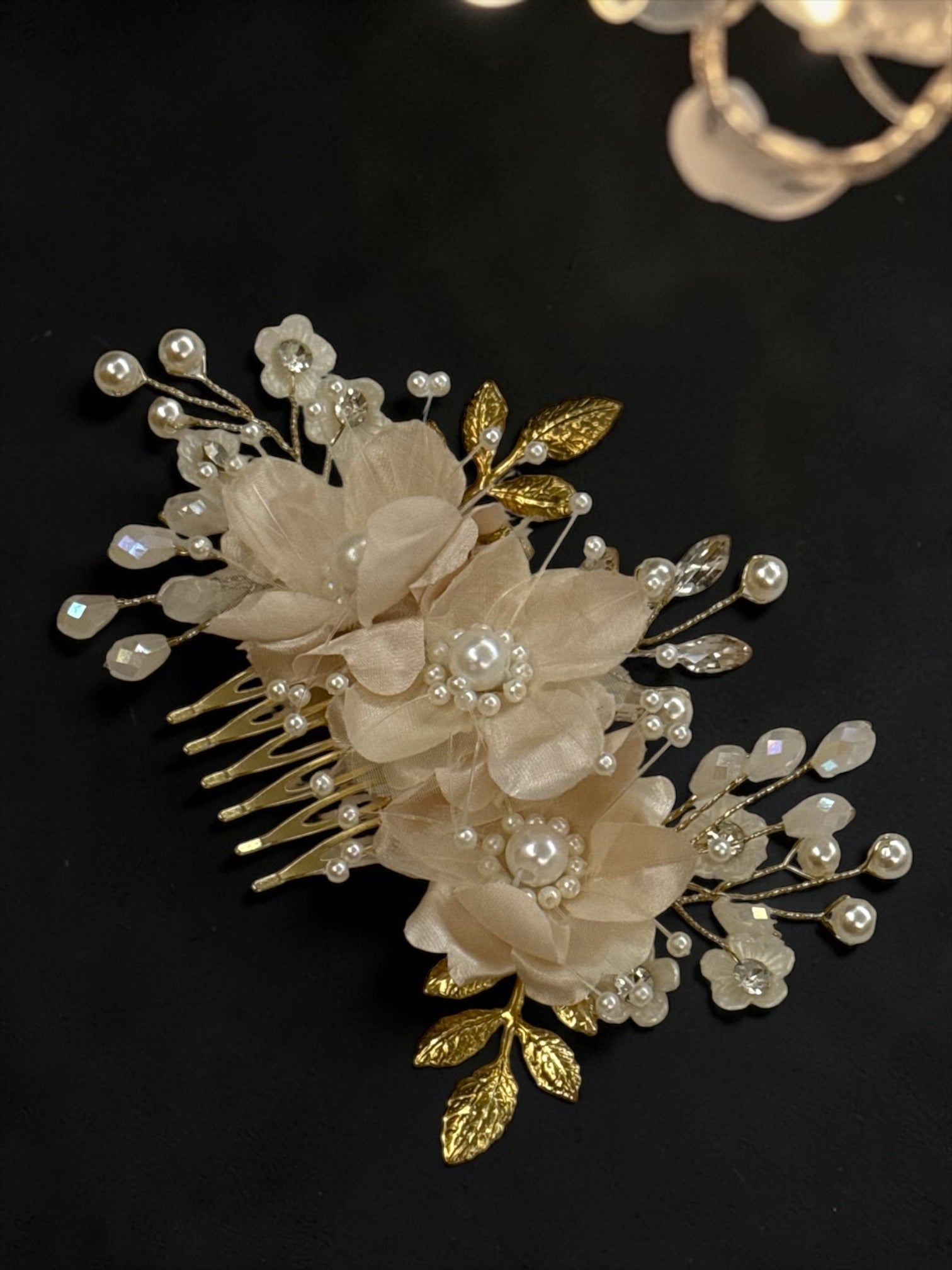 Ivory floral Comb