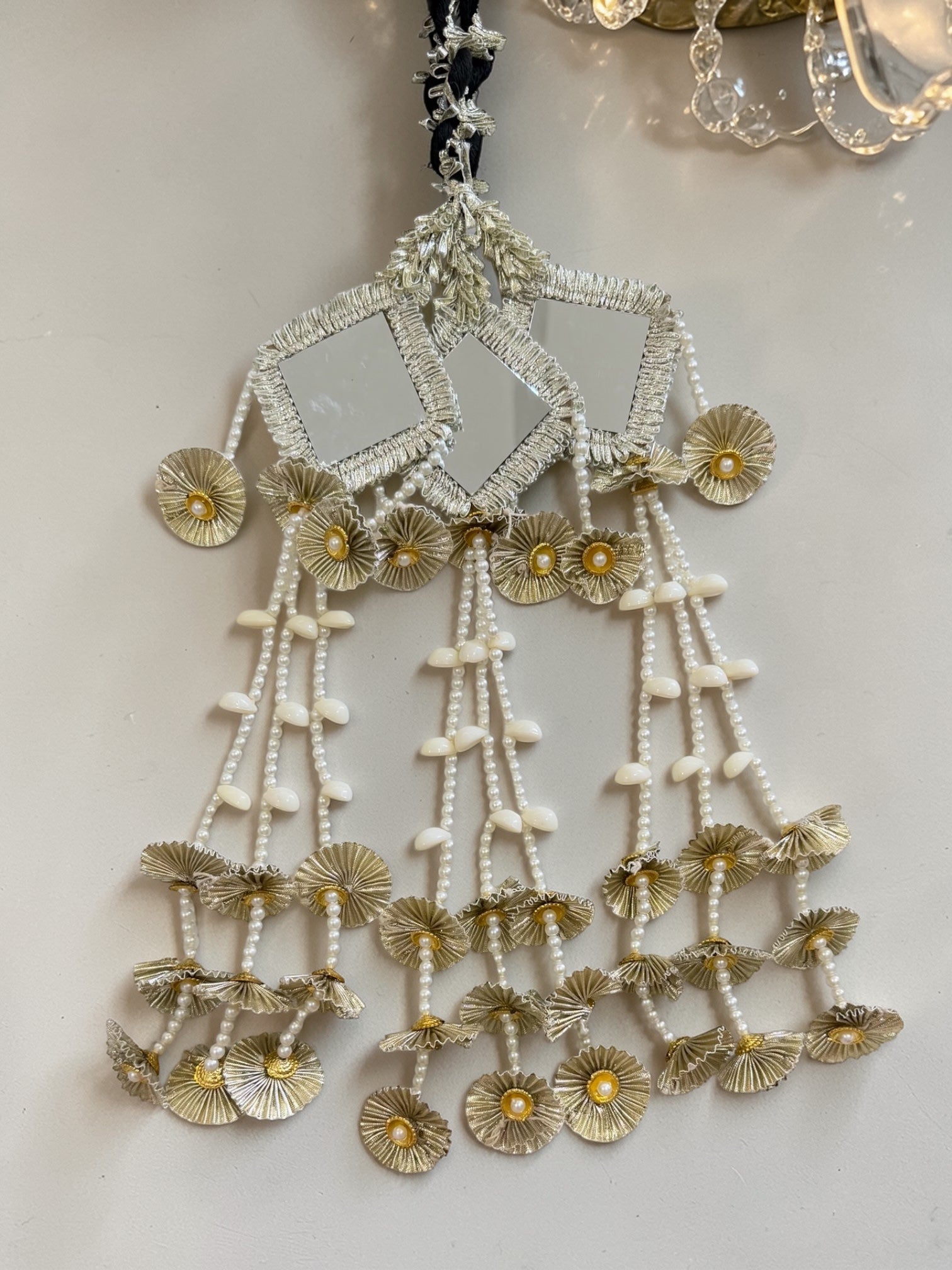 Noor-e-Sheesh Paranda