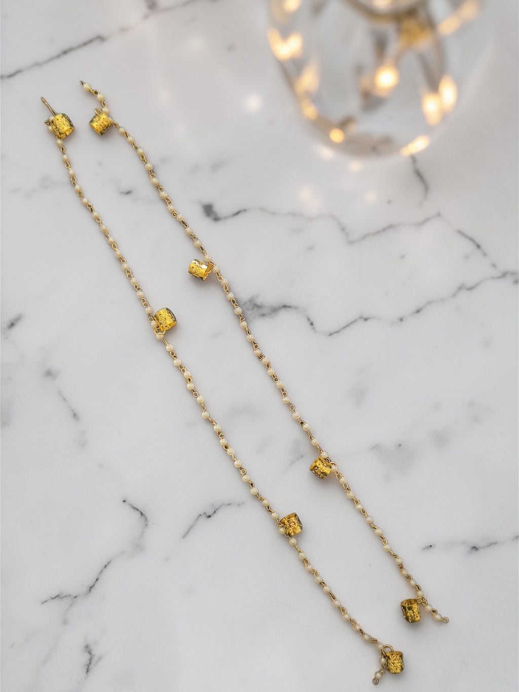 Metal hook strings (set of 2)