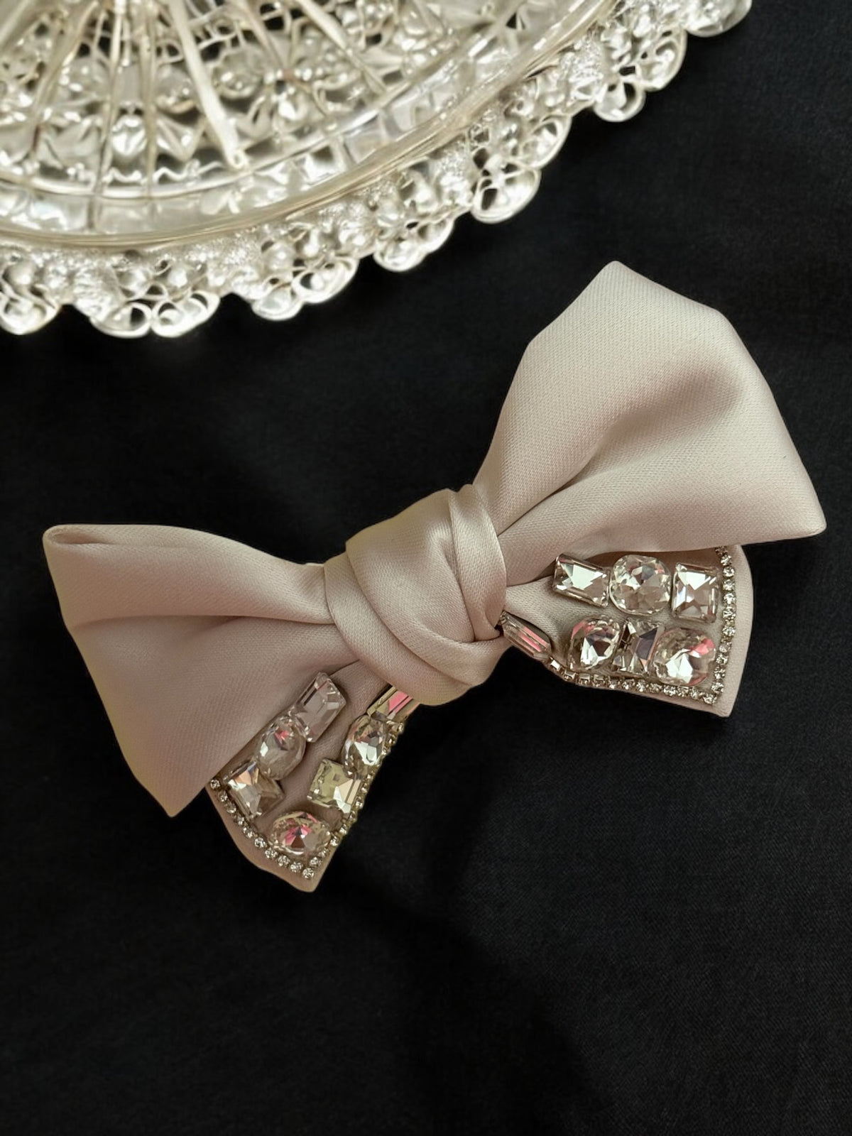 Celeste Bow