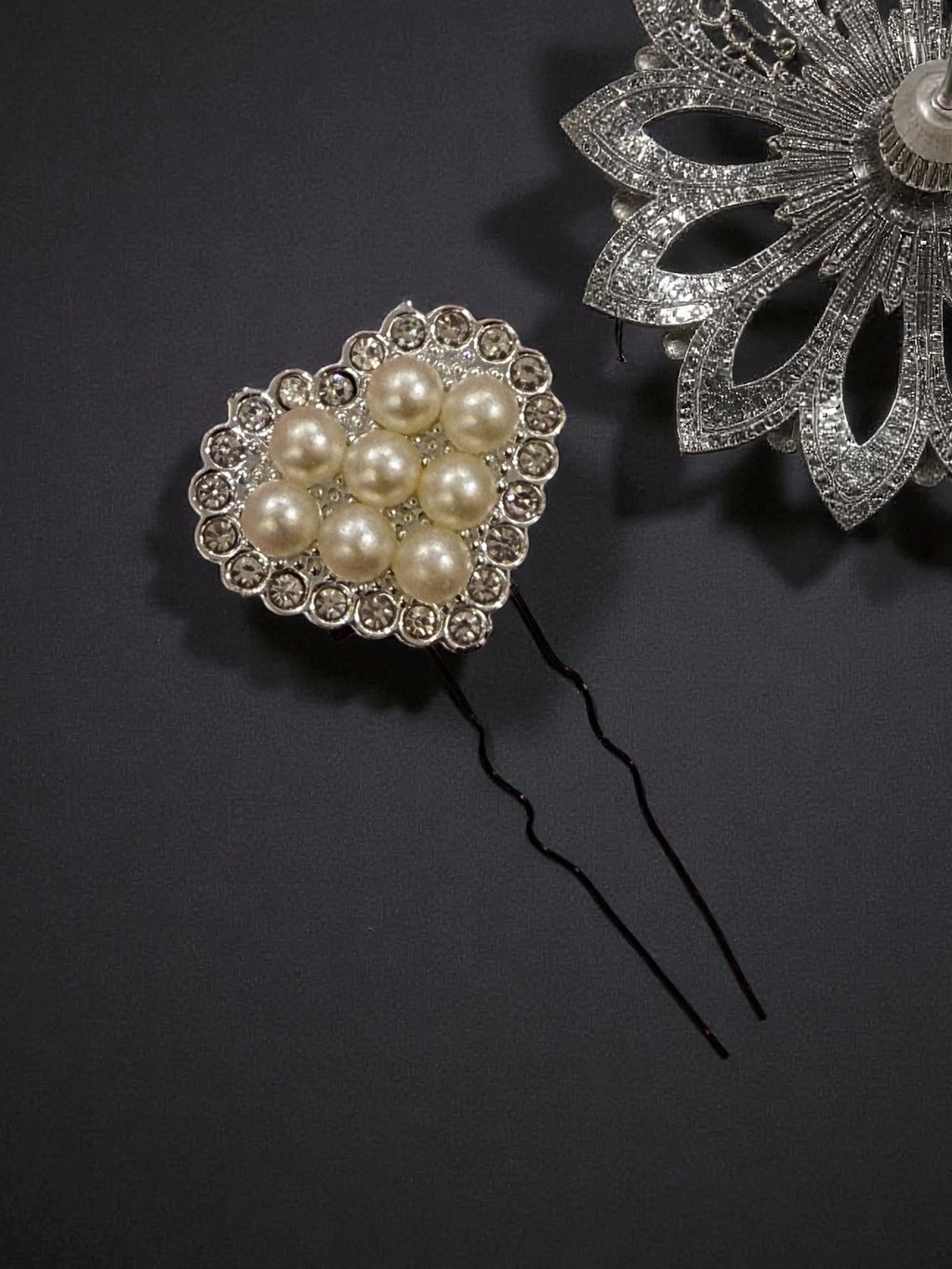 Pearly Heart Pin [set of 7]