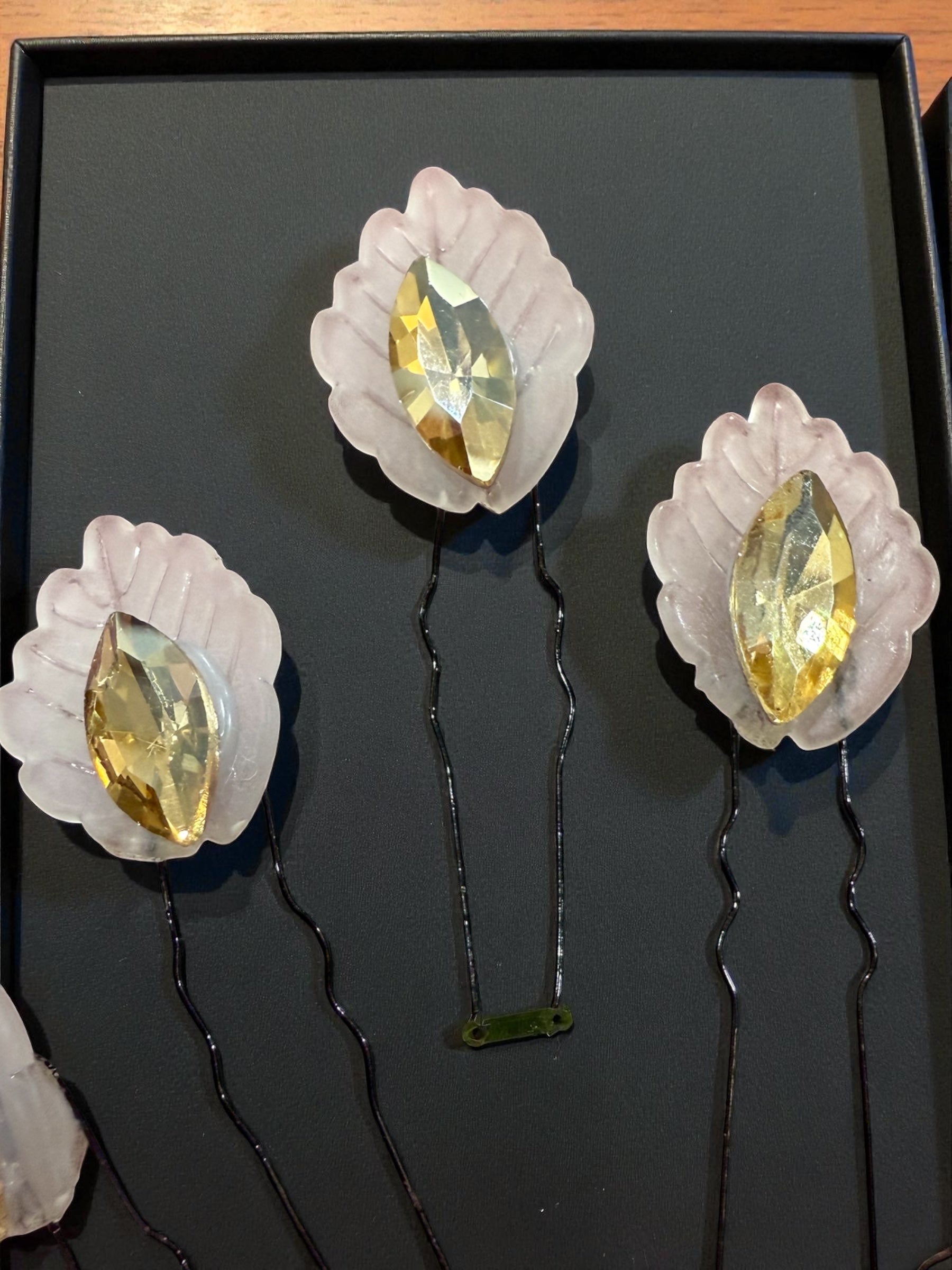 Grey Leafy Pins [set of 5]