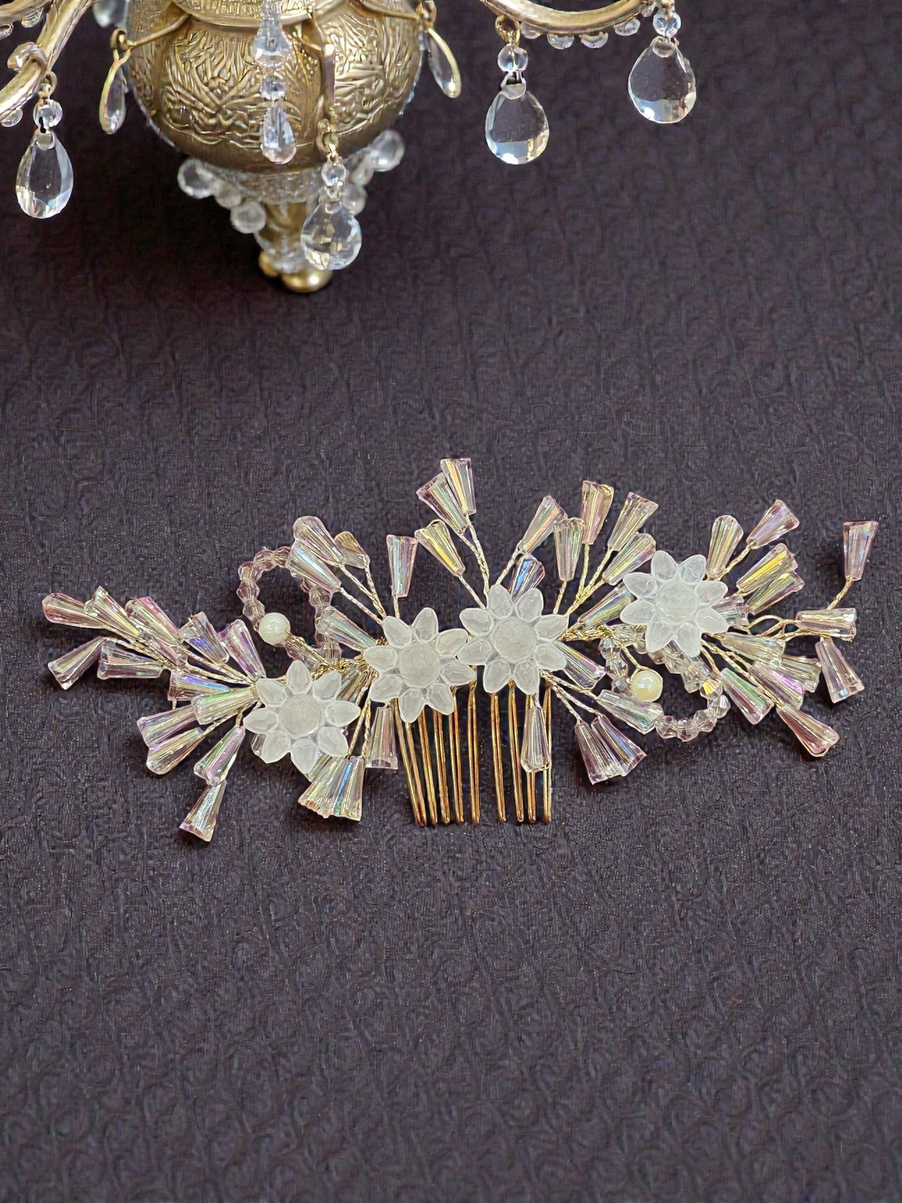 Off white Flower vine