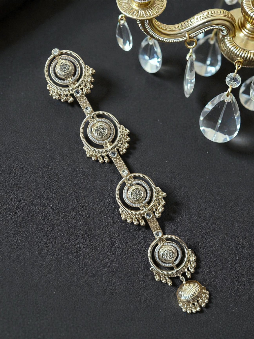 Riwaayat Silver embellished Braid