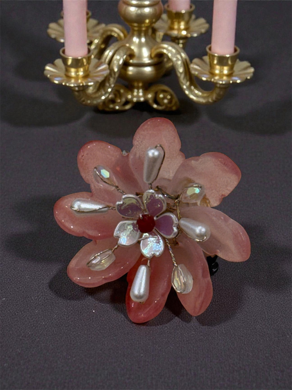 Floral clip [1]