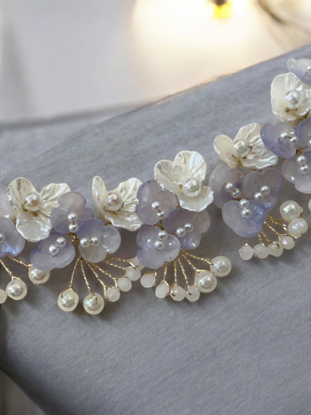 Cloud Bloom Hair Vine